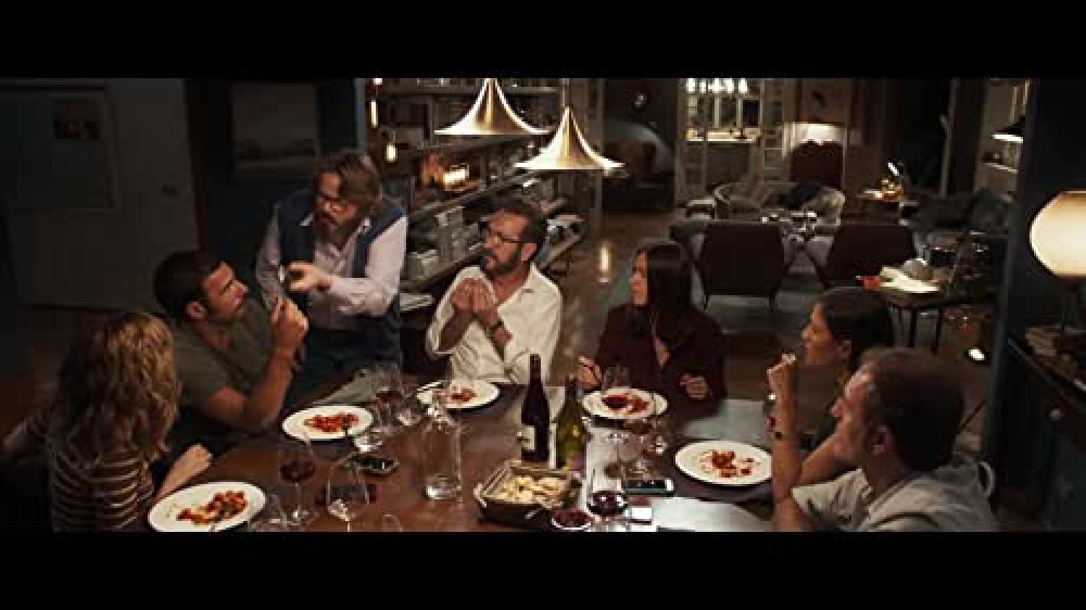Câu chuyện bàn ăn Stories Aroud Table
