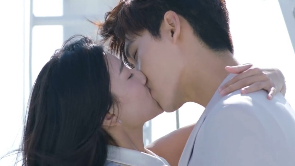 Em Là Định Mệnh Đời Anh You Are My Destiny