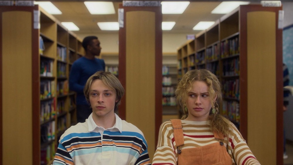 Suýt Nữa Thì - Almost Popular